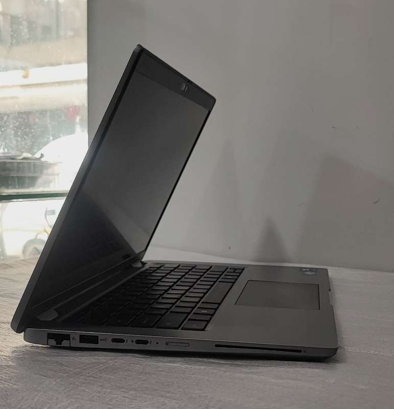 DELL LATITUDE 5450 Ultra 5-135U | 32 GB RAM |512GB SSD