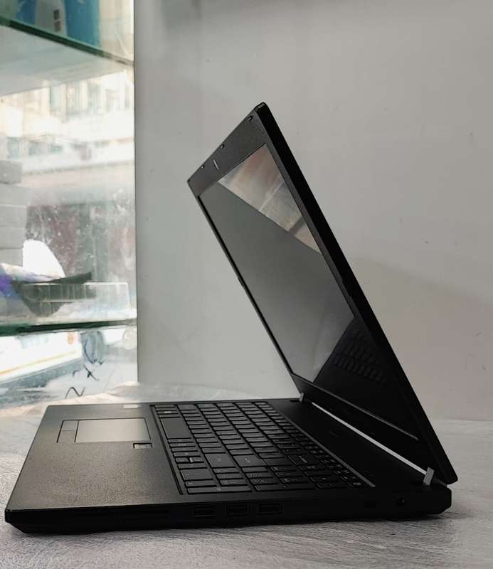 ACER TRAVELMATE P 459 Intel Core i7-7th Gen | 8 GB RAM |256GB SSD