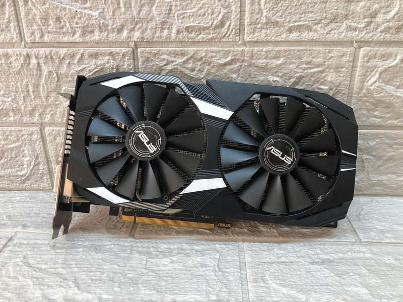 Asus Dual RX580 4GB