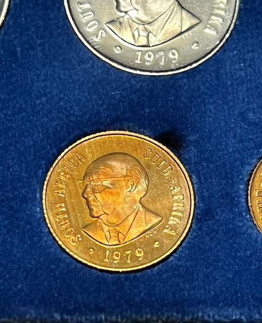 1979 SA Proof Set Original SA Mint box LOW!! Mintage only 5000 minted( Pres. Diederichs coin set)