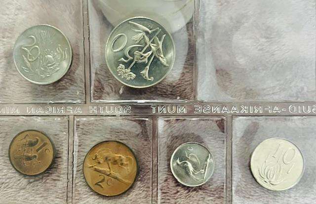 1968 English South Africa Uncirculated Mint Pack Set (Without silver R1)