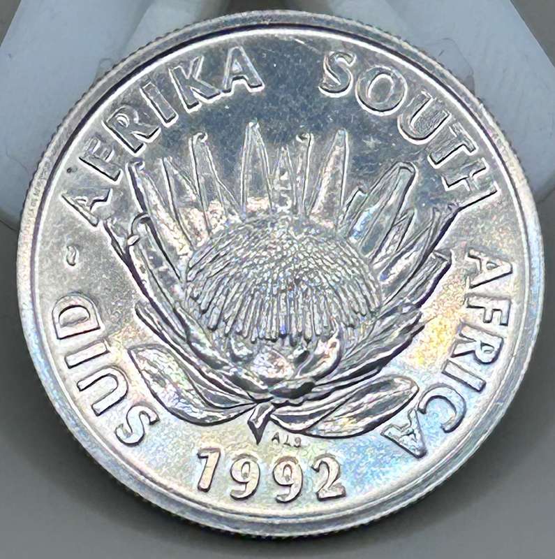 1992 PROTEA R1 UNC "SOLI DEO GLORIA" IN RED SA MINT BOX - LOW MINTAGE 5876