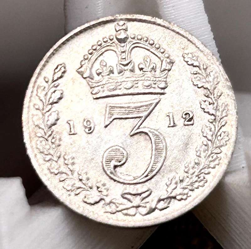 1910 BRITISH SILVER THREE PENCE
