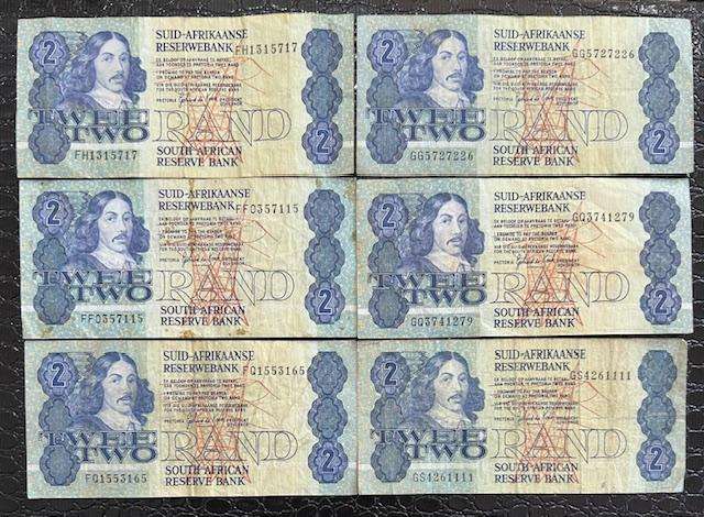 Gerhard de Kock SIX TWO RAND NOTES G and F prefix