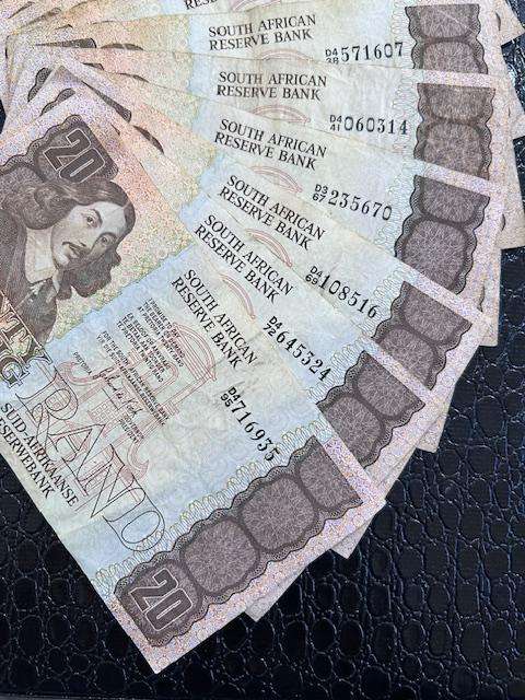 NINE (9) GERHARD DE KOCK TWENTY RAND NOTES D - PREFIX