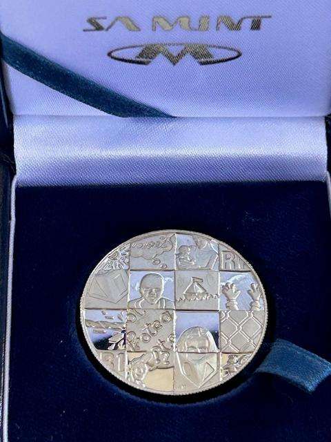 1998 YEAR OF THE CHILD BRILLIANT PROOF ONE RAND EXCEPTIONAL IN SA MINT BOX