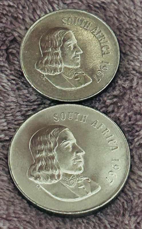1967 UNCIRCULATED 10 and 20 cent (ENGLISH) COMBO COINS
