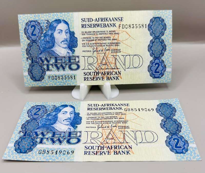 TWO SEQUENTIAL GERHARDT DE KOCK TWO RAND NOTES A/U