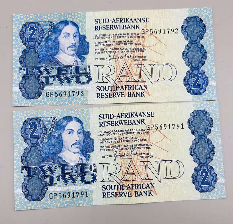 TWO SEQUENTIAL GERHARDT DE KOCK TWO RAND NOTES A/U