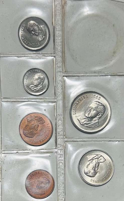 1968 English + Afrikaans South Africa (UNC) Mint Packs Set ( No Silver R1) **Mintage ONLY 20,000