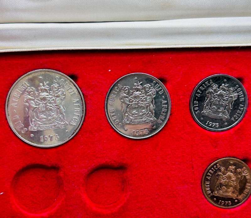 1973 SA PROOF SET IN ORIGINAL MINT BOX, SILVER RAND LOW MINTAGE ONLY 4000 PROOF SETS