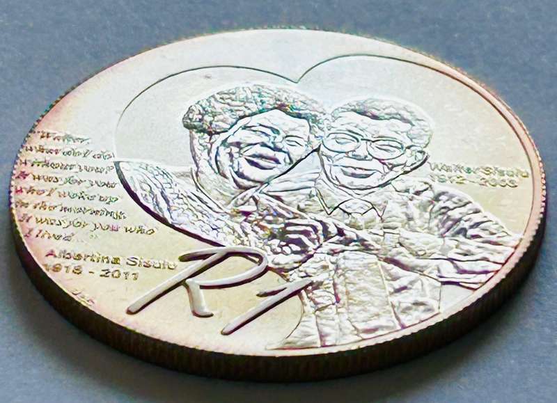 2012 UNCIRCULATED Silver R1 (PINK TONING)- WALTER AND ALBERTINA SISULU (CERTIFICATE)