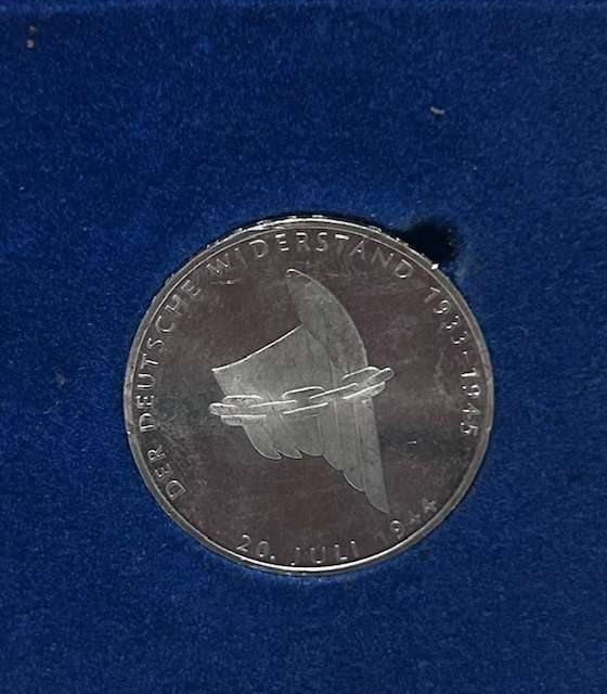 1994 SILVER 10 DEUTSCHE MARK PROOF (STUTTGART Non-circulating coin) low mintage