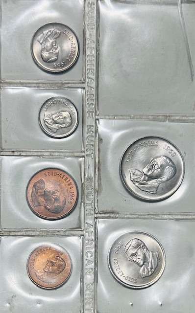 1968 English + Afrikaans South Africa (UNC) Mint Packs Set ( No Silver R1) **Mintage ONLY 20,000