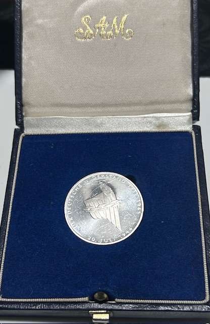 1994 SILVER 10 DEUTSCHE MARK PROOF (STUTTGART Non-circulating coin) low mintage