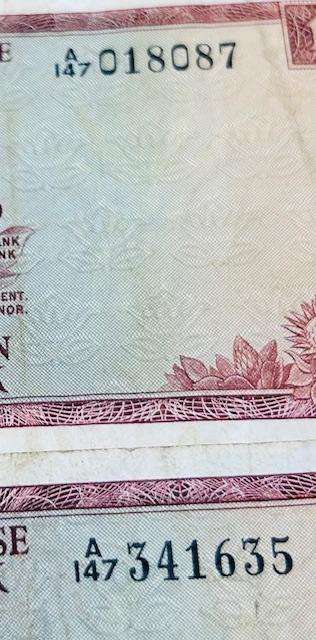 FOUR DE JONGH ONE RAND NOTES 2 X first and 2 X second series (Different in size) F and EF