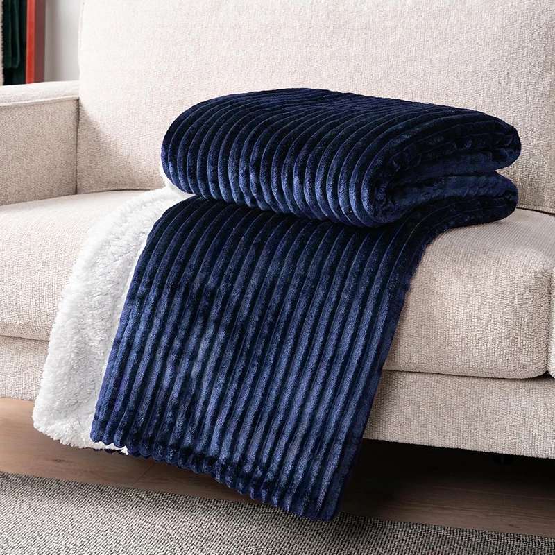 Luxurious Sherpa Fleece Blanket Navy