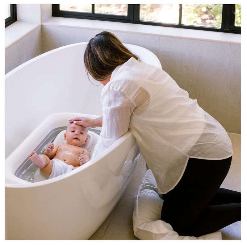 HURRIAJ HappyBath Baby Tub including Newborn Insert