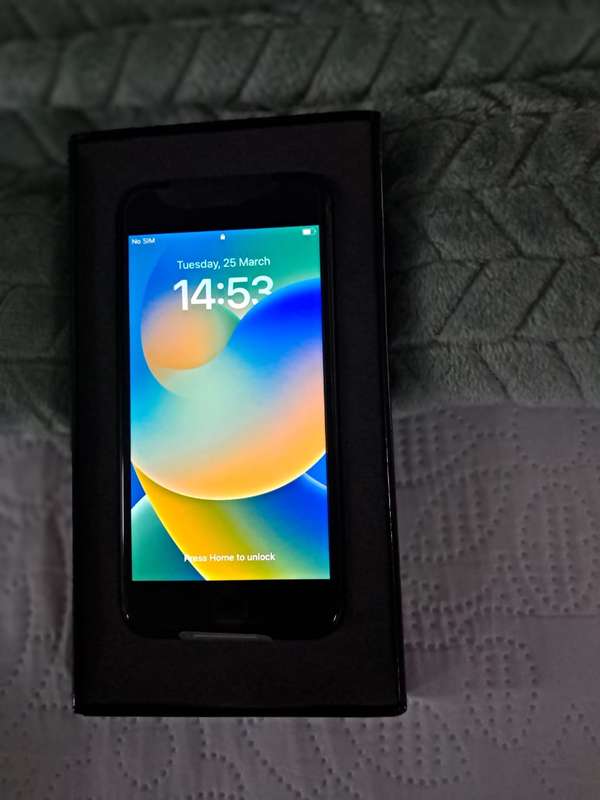 iPhone 8