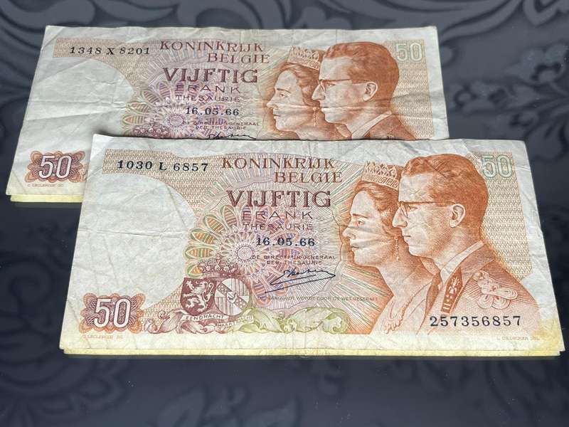 2 x 50 Francs Banknotes  Royaume de Belgique