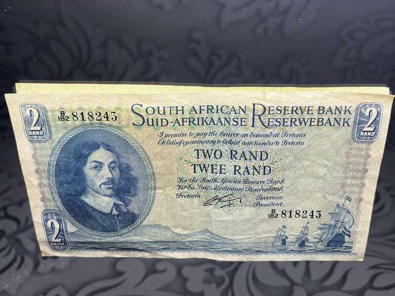R2 Banknote  South Africa