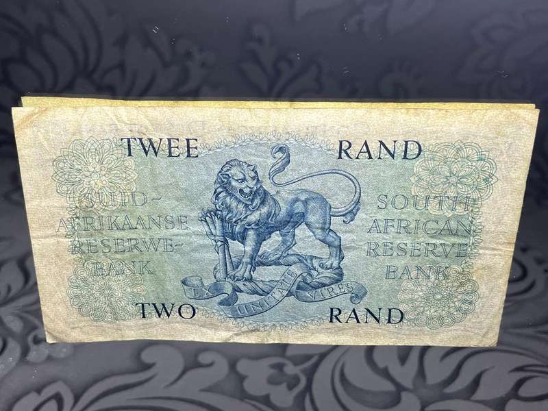 R2 Banknote  South Africa