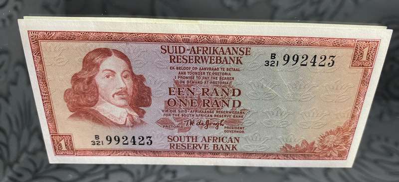 TW de Jongh - One Rand