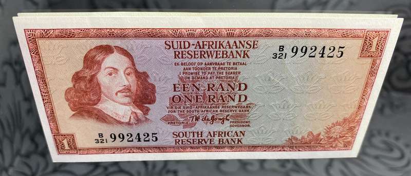 TW de Jongh - One Rand