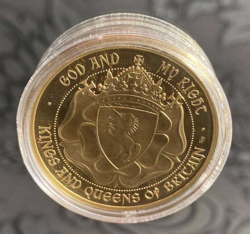 Kings and Queens of the UK  75th Anniversary Proof Coin (2010)
