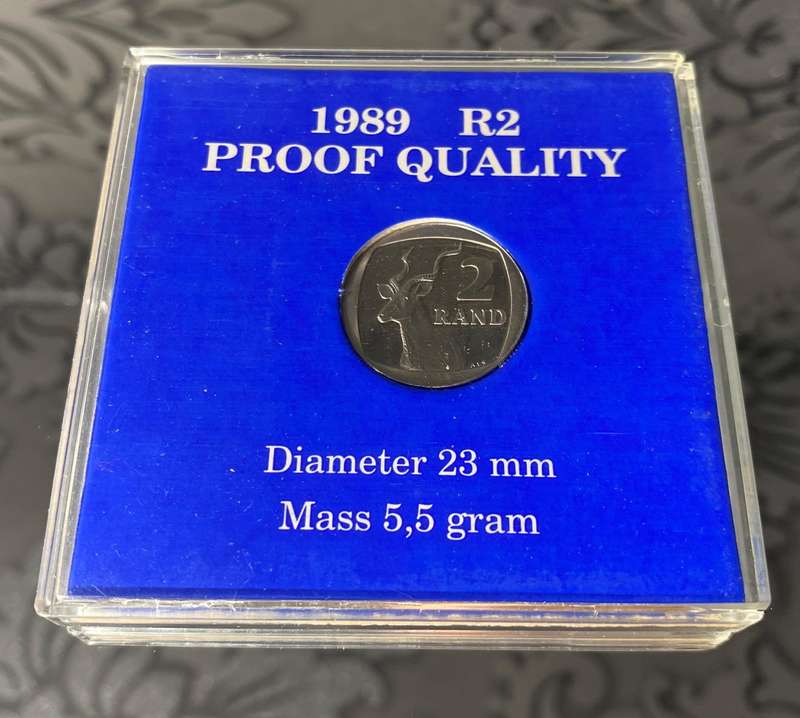 1989 R2 South African Proof Coin  Blue Presentation Box