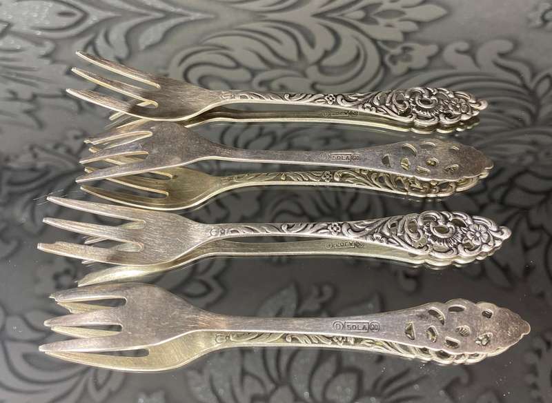 Royal Albert 'Celebration' Plates & Silver-Plated Forks Set