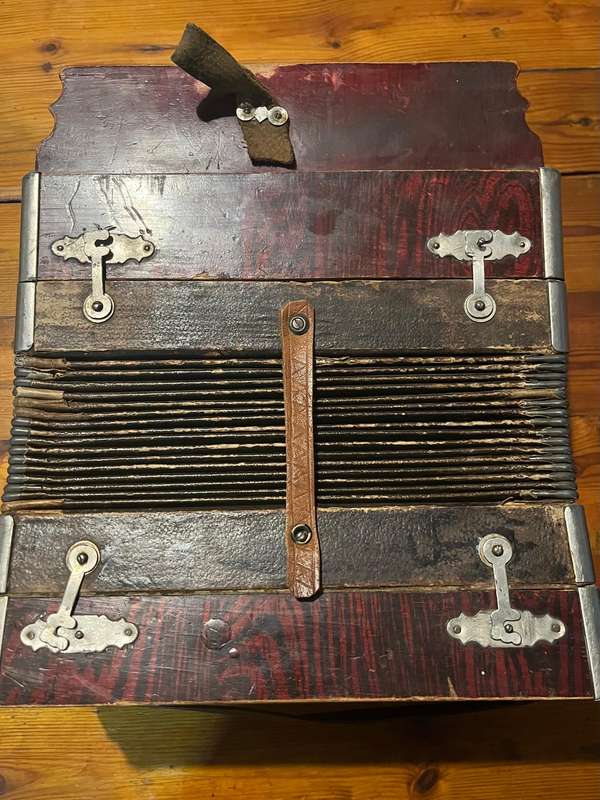 Vintage Armonica Italiana Vulkan Accordion  Antique Italian Button Accordion | A&D Marked WORKING!