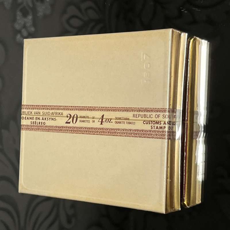 Vintage Dunhill Cigarettes Gift Set  Sealed 20s with 1971 Letter & Business Card