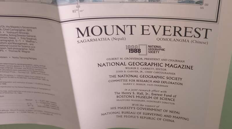 1988 Folded Wall Map of Mount Everest Published By National Geographic 57x91cm