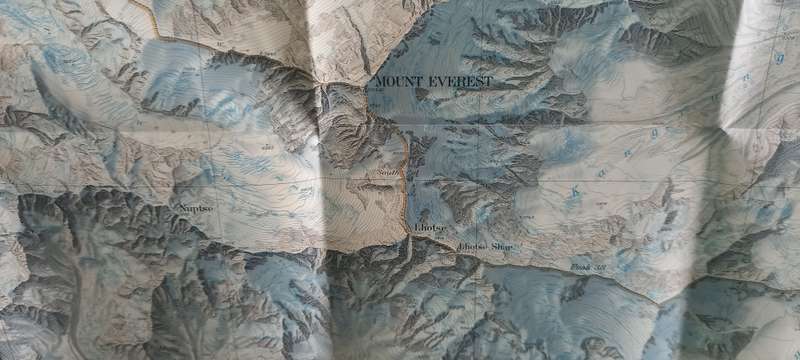 1988 Folded Wall Map of Mount Everest Published By National Geographic 57x91cm
