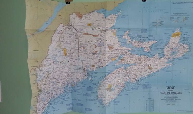 1975 Folded Map of  MAINE U.S.A Published By National Geographic 57x89cm