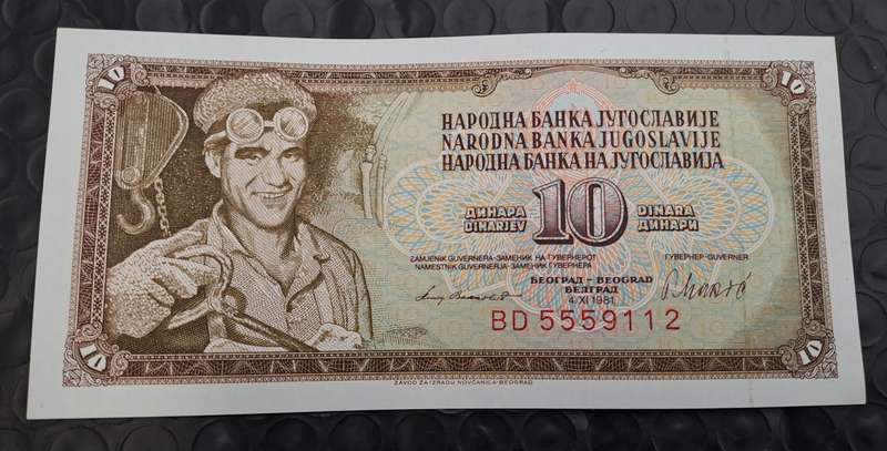 1981  Yugoslavia 10 Dinara -UNC Bank Note
