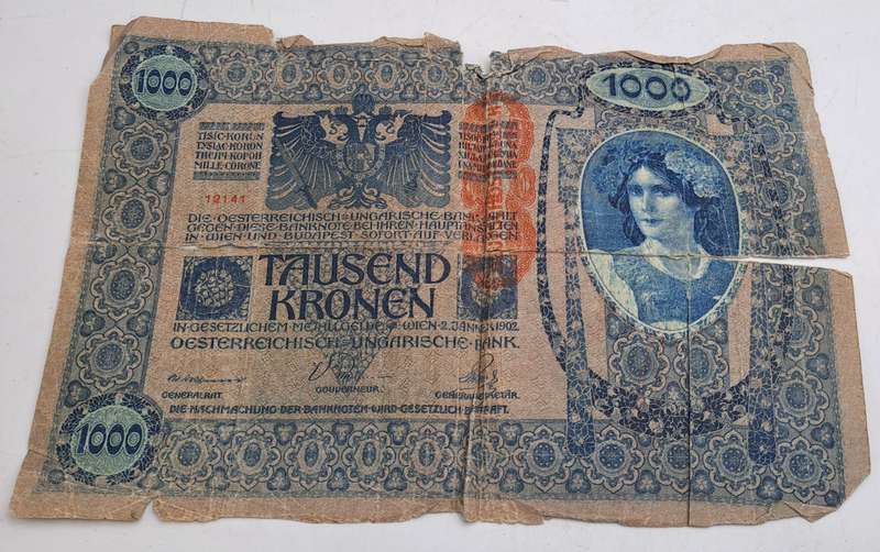 1919  Austria 1000 Kronen -Large Note -see condition