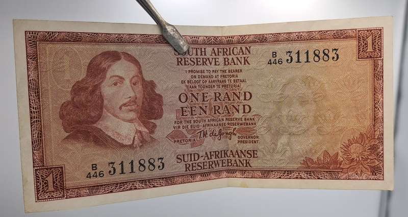 1975 South Africa 1 Rand Bank Note -T.W  de Jongh 3rd Issue -