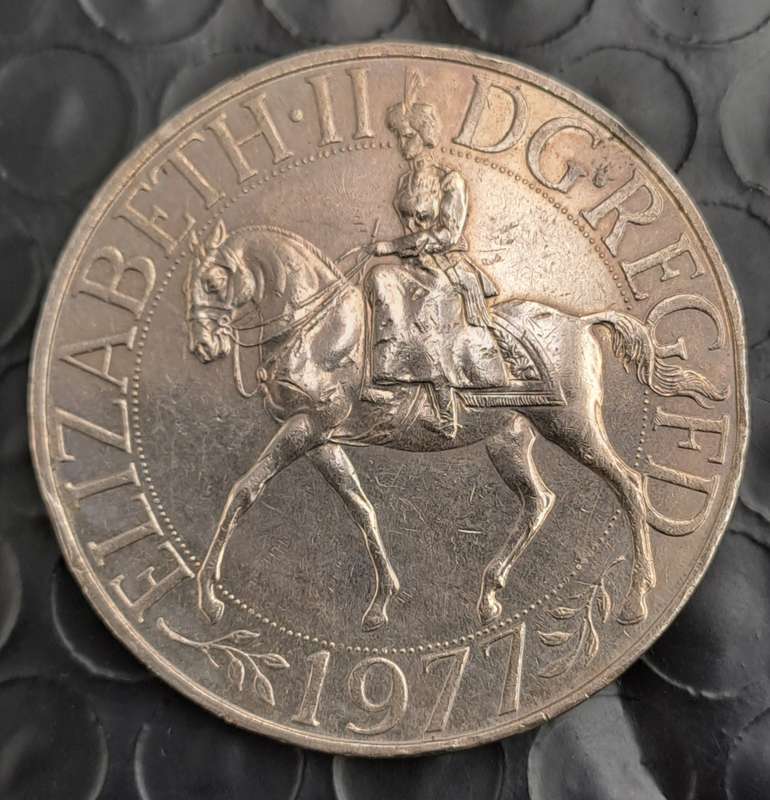 1977 United Kingdom 25 New Pence - Elizabeth II Silver Jubilee