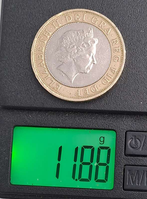 2001 United Kingdom 2 Pounds - Elizabeth II 4th portrait, Technology