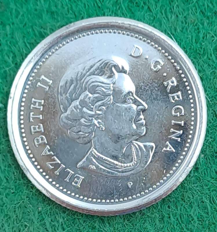 2004 Canada 10 Cents - Elizabeth II 4th portrait-Excellent condition