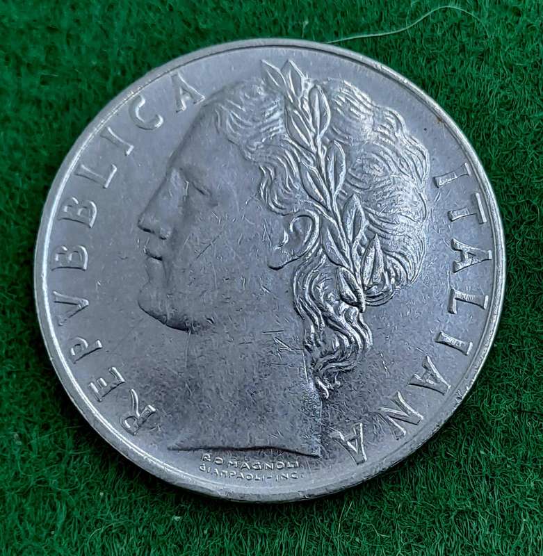 1968 Italy 100 Lire large type