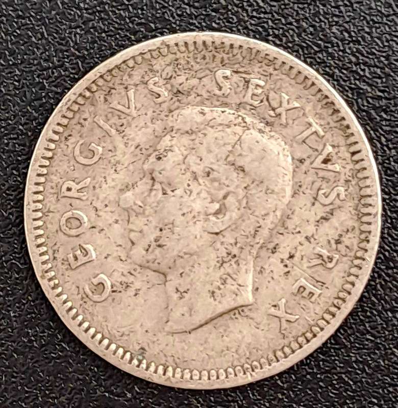 1948 South Africa  3 Pence 80% Silver - George VI Sextus Rex