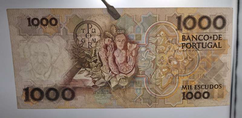 1983 Portugal 1000 Escudos 12th. print - Bank note