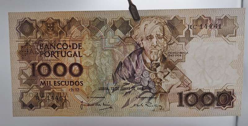 1986 Portugal 1000 Escudos 12th. print - Bank note