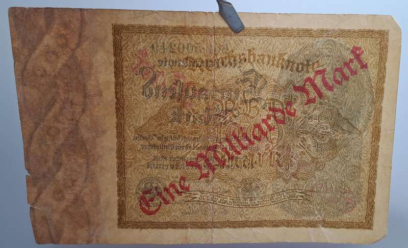 1923 Germany  1 000 000 000 Marks 1923 overprint on 1000 Mark P-82