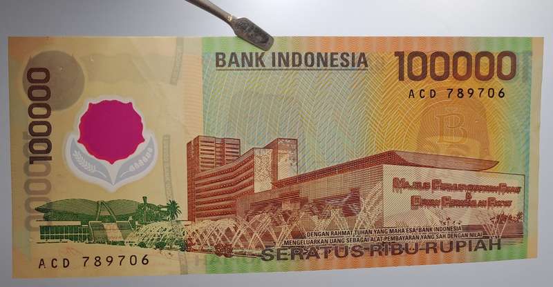 1999 Indonesia 100 000 Rupiah -Bank Note