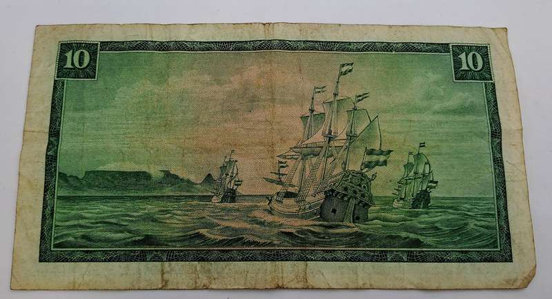 1975 South Africa R10 (Ten Rand) Note T.W. de Jongh - Third Issue  -English-Afrikaans