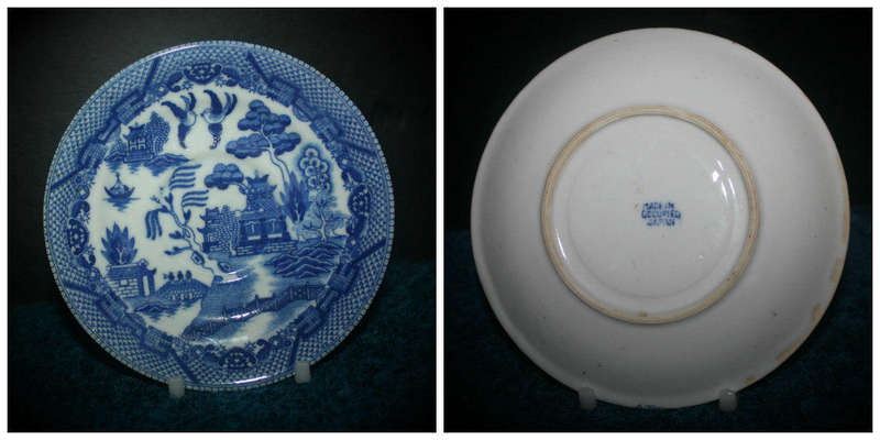 1940's Small VINTAGE  Blue and White  saucer made in occupied Japan - 142mm